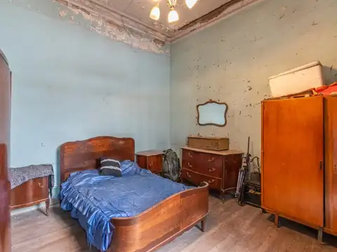 VENTA - PH 4 AMBIENTES - TERRAZA - SIN EXPENSAS - A REFACCIONAR -  CABALLITO