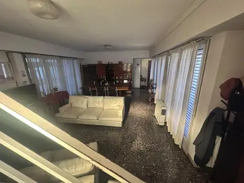 Casa en Venta en Castelar Norte, USD 190.000