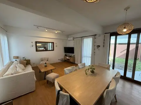 Departamento 3 ambientes con 2 baños