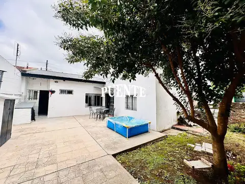 Casa en Venta en Luis Guillon, USD 85.000