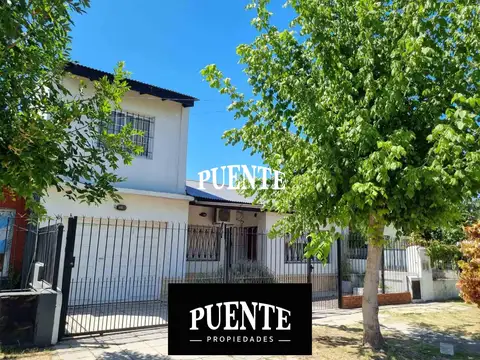 Casa en Luis Guillon