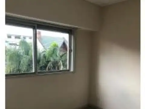 VILLA DEVOTO,2AMB/,MUY BUENA UBICACION Y ESTADO, SUPERLUMINOSO, EDIFICIO TIENE COCHERAS, BUENAS...