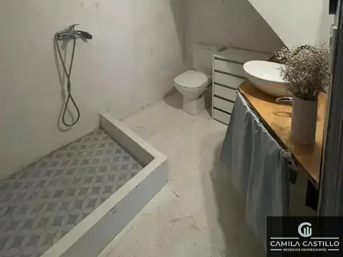 Depto Tipo Casa en Venta al Este