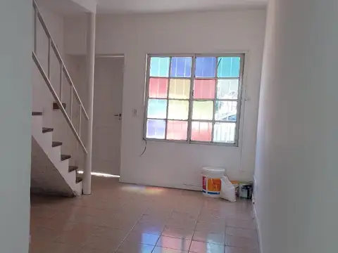 Depto Tipo Casa en Alquiler en San Miguel, $ 800.000