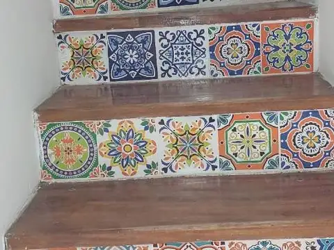 DUPLEX  CON COCHERA Y PATIO CON PARRILLA SIN EXPENSAS