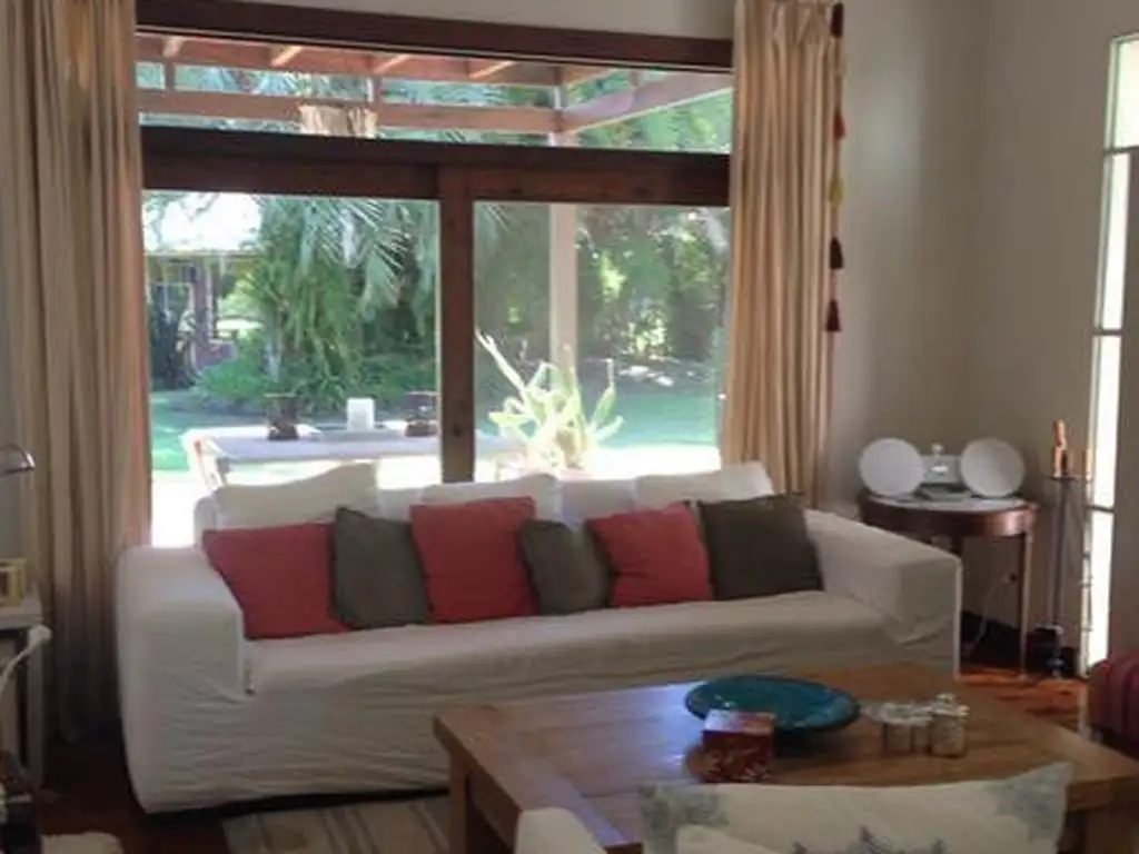 lindisima, casa excelente nivel constructivo!! - Foto 34