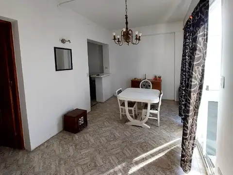 Depto Tipo Casa en Venta 45 años