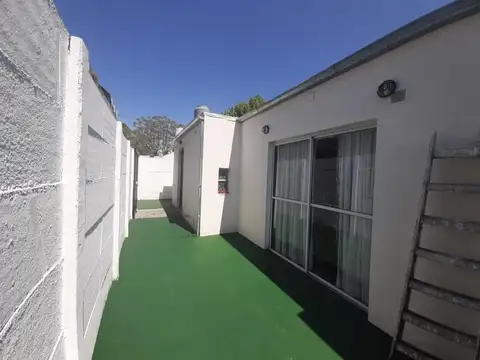 Venta PH 3 ambientes, Remedios de Escalada
