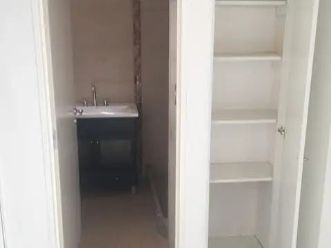 Depto Tipo Casa en Venta en Caseros, USD 67.000