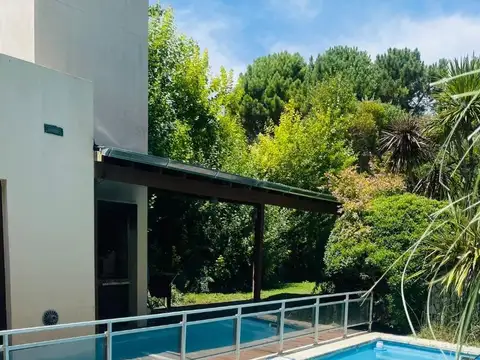 Casa en Venta en Mar de las Pampas, USD 160.000