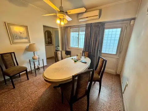 PH EN VENTA LA PLATA 2 DORMITORIOS 2 PATIOS