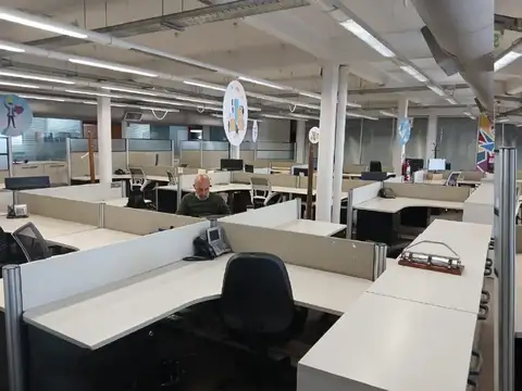 DEPOSITO CON OFICINAS .-MIXTURA 3