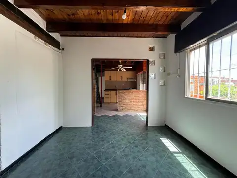 Depto Tipo Casa en Alquiler en Boulogne, $ 600.000