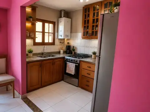 Depto Tipo Casa en Venta en Centro, USD 72.000