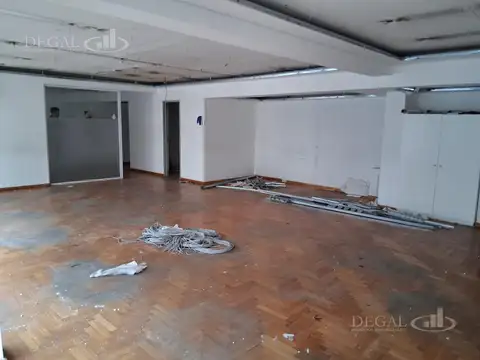 Oficina en Alquiler 40 años