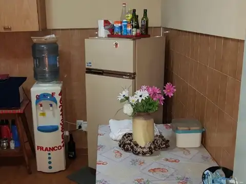 Casa Quinta General Rodriguez venta amplio lote piscina