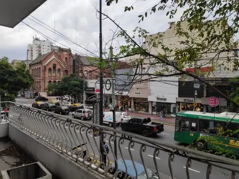 Avenida Rivadavia 6700