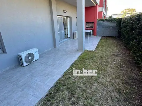Departamento - Alquiler - Argentina, Berazategui - ALTOS DEL GOLF Calle 359 1148