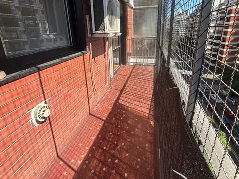 Crámer 1800, Piso 7