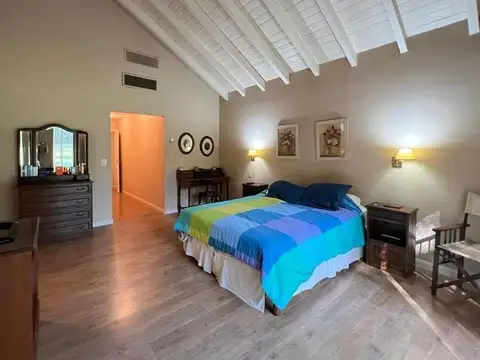 Casa en Alquiler al Oeste