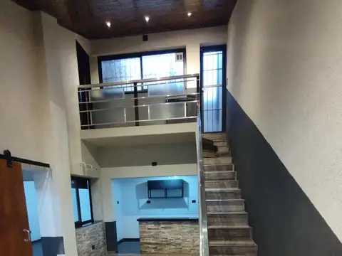 Depto Tipo Casa en Venta de 3 dormitorios
