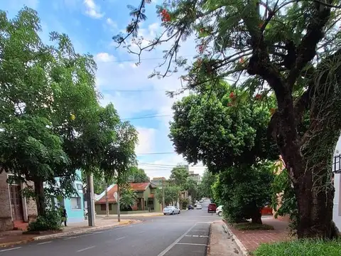 VENTA | CASA CON LOCAL COMERCIAL EN PLENO CENTRO – POSADAS