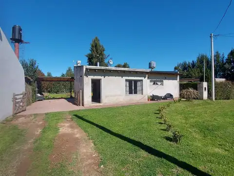 Casa 2 ambientes con 1 baño