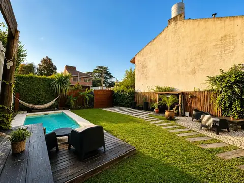 Casa 4 ambientes con 3 baños