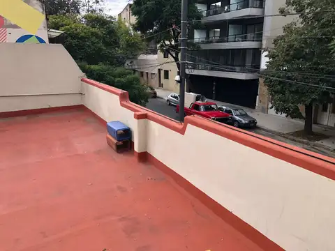Castro Barros 1400, Piso PB
