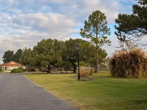 Terreno en Venta en Los Alcanfores, USD 78.000