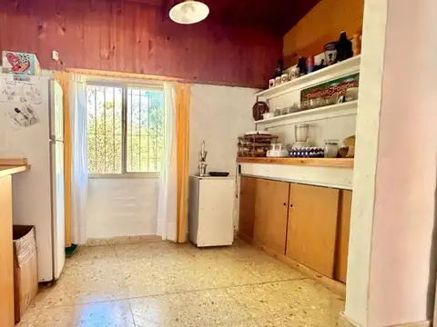 Casa 5 ambientes con 1 baño
