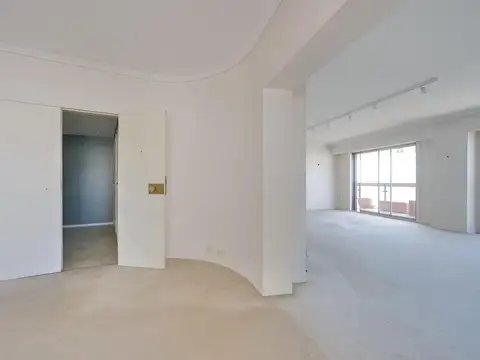 Departamento 7 ambientes con 5 baños