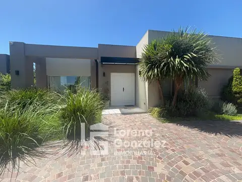 Haras Santa Maria, Casa en Venta