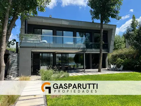 Casa en Venta a la Laguna en San Matías