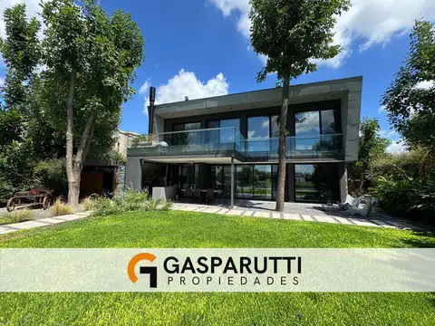 Casa en Venta al Este