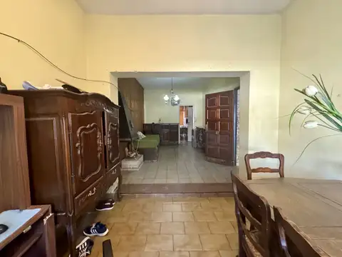Casa 4 ambientes con 1 baño