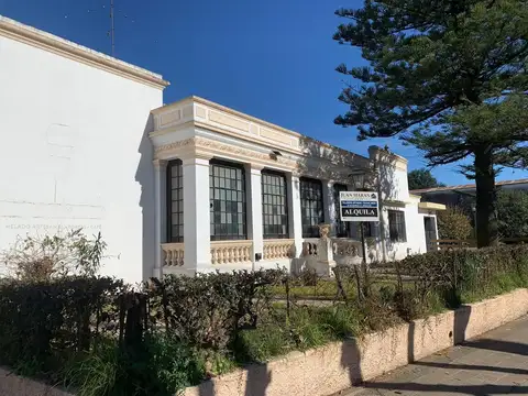 Casa en Alquiler de 4 dormitorios
