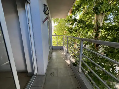 Departamento en Alquiler en Echesortu, $ 430.000