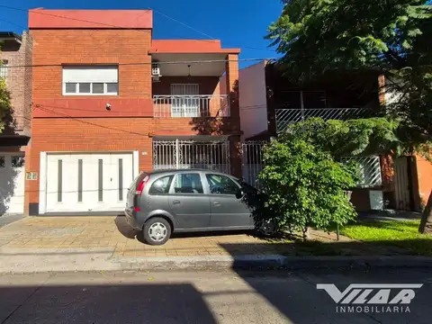 Venta, Casa 5 amb c/cochera, jardin, patio y Tza, Villa Martelli