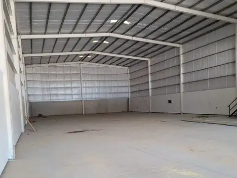 Galpon en Alquiler 1 año