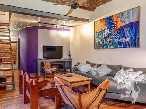 Casa en Venta con 1 cochera