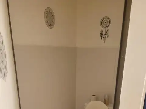 Ph sin expensas sobre Av. Maipu ideal oficina