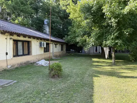 Quinta en Venta con 1 cochera