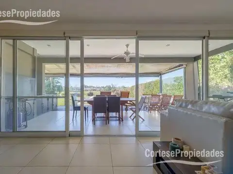 Casa en Venta al Este