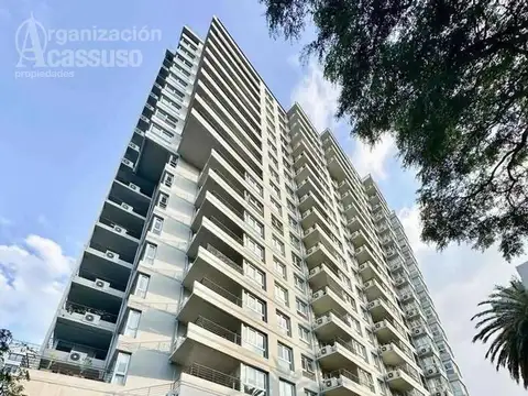 Depto 4 ambientes en Edificio Star Tower - Puerto de Olivos. Vista al Río - Piso Alto