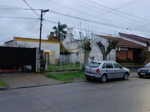 Casa en venta - 2 Dormitorios 2 Baños - Tolosa