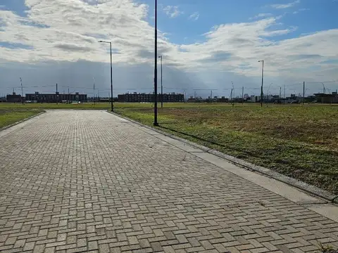 VENTA LOTE 266 m2 RESIDENCIAL ABRAS MANANTIALES