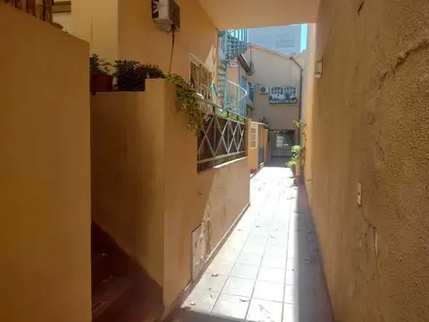 Depto Tipo Casa en Alquiler de 2 ambientes