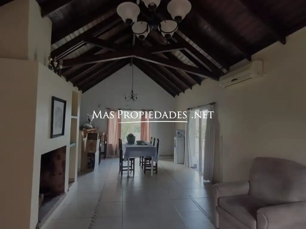 Casa en Venta con cochera