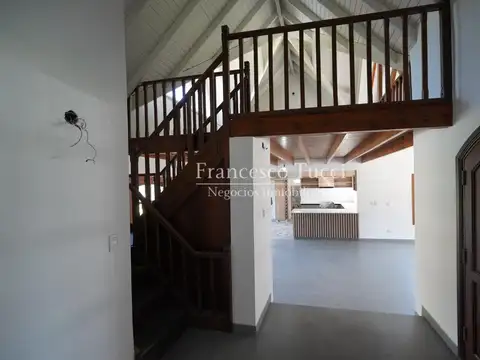 Casa en Venta al Oeste